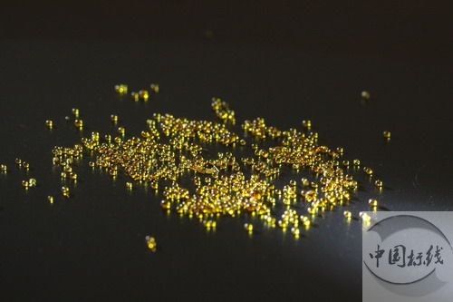 梁子湖汽车零部件车间喷砂处理